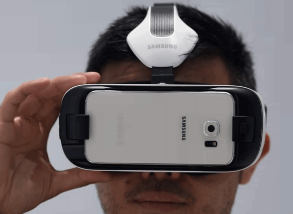 The new Samsung Gear VR for the Galaxy S6 and S6 Edge. Photo: Getty Images